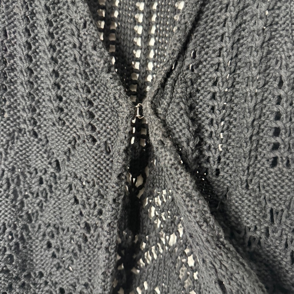 Old Navy Y2K Black Crochet Knit Vest Boho Sleeveless Cardigan Womens Small - Picture 3 of 8